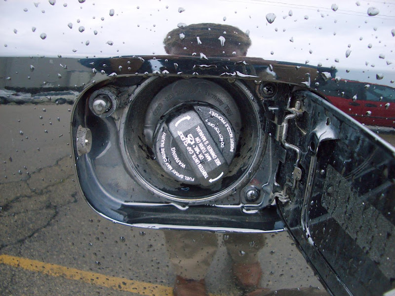 Fuel Nozzle Stuck While Filling Tank (Pics)